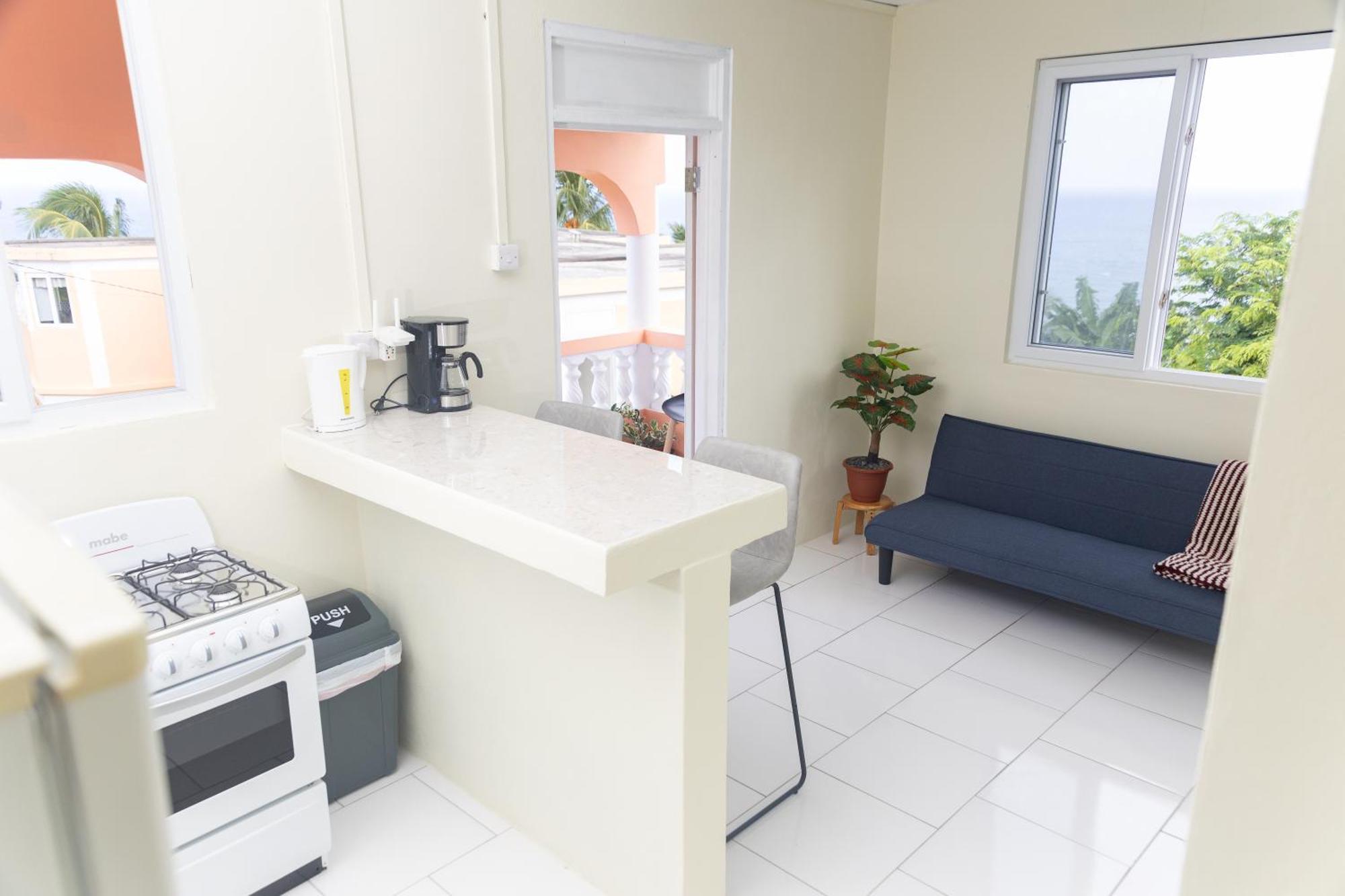 Happy Nest Dominica Hotel Marigot Екстериор снимка